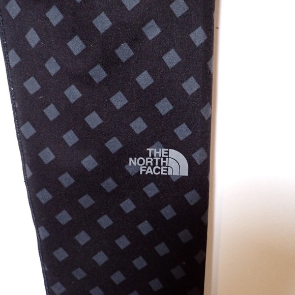 The North Face Women’s Black and Gray Diamond Print Flashdry Leggings size L - Picture 7 of 12